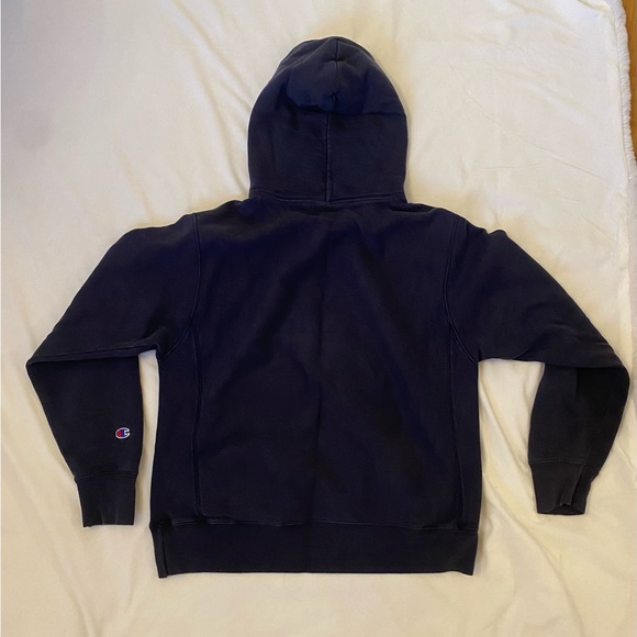 Unisex Champion Logo Pullover Hoodie (Reverse Weave) - Picture 3 of 5